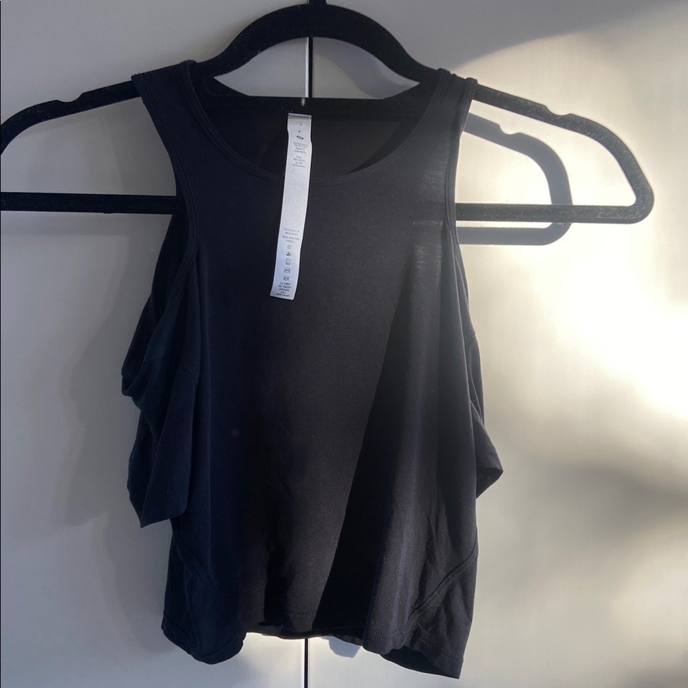 Lululemon Shoulder Cut-Out Yoga T-Shirt EUC - Picture 2 of 10